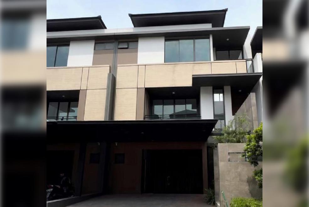 Rumah Mewah Siap Huni di Cluster Zora Kazumi 